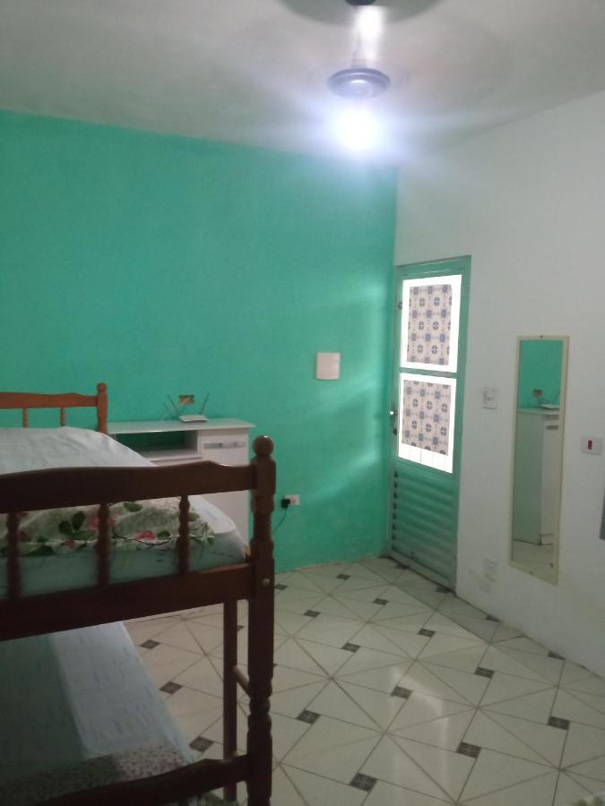 1 Suite Para 2 Pessoas Vila Agradavel Jardim Virginia Гуаружа Экстерьер фото